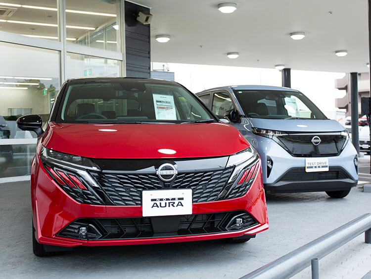 日産大阪販売株式会社 | 和泉中央店 | 外観・内観写真 日産大阪販売株式会社 | 和泉中央店 | 外観・内観写真